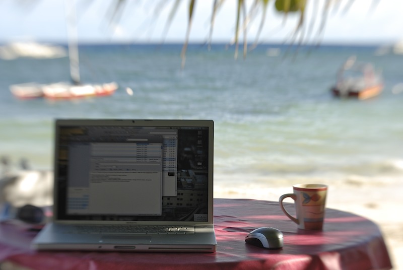 20080918_0058_beachoffice.jpg