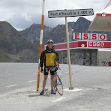 2 panteres de carretera rodant per altres clubs