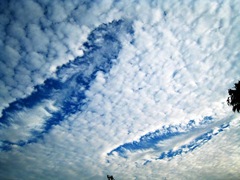 hole-clouds-8-19-2007