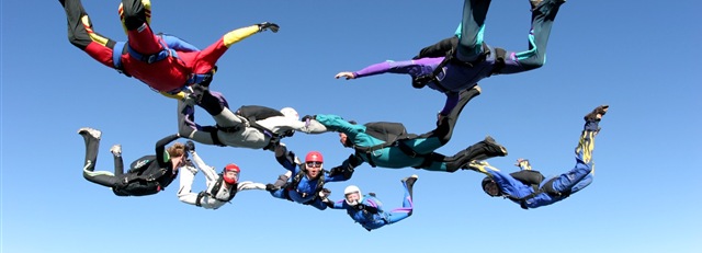 [Skydiving 007[8].jpg]