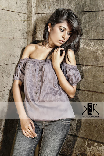 IMAGE: http://lh5.ggpht.com/_Ey4v71pldcg/TAq6ChuIMTI/AAAAAAAAOo4/qcfTywOzc3E/s512/_MG_4492_pp.jpg