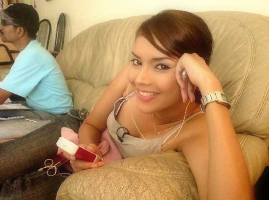 [Faezah Elai[3].jpg]