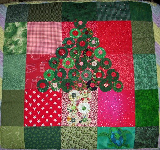 [1109 Mini Christmas Quilt Unquilted[2].jpg]