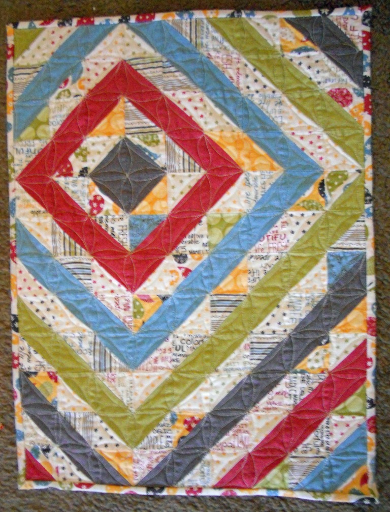 [1210 Doll Quilt Front[4].jpg]