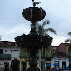 Fuente en la plaza de Bolivar