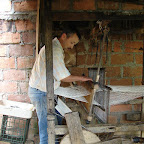 Tejiendo costales Tejiendo costales