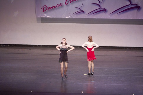 [2011_0318_TDC-DEA2011-38-CantHurryLove-44-w[2].jpg]