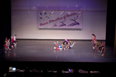 [2011_0319_TDC-DEA2011-52-Big&Chunky-28-w[2].jpg]