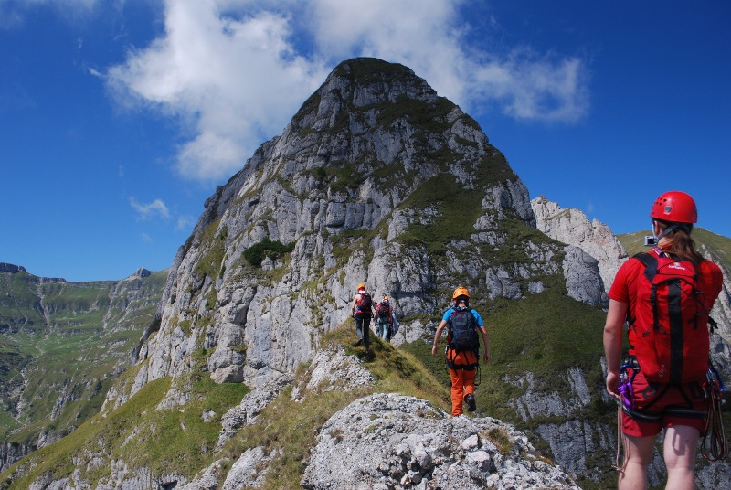 Acele Morarului - pe Creasta Ascutita Acele Morarului - pe Creasta Ascutita