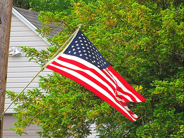 [flag1[4].jpg]