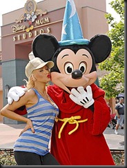 christina_aguilera_Mickey