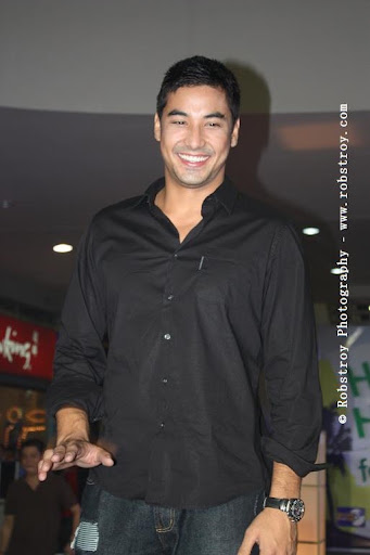 Akihiro Sato for Penshoppe at SM City Cagayan de Oro