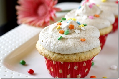 Vanilla Butter Cupcakes with Vanilla Buttercream Frosting
