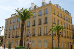 place cathedrale saint louis-2.jpg
