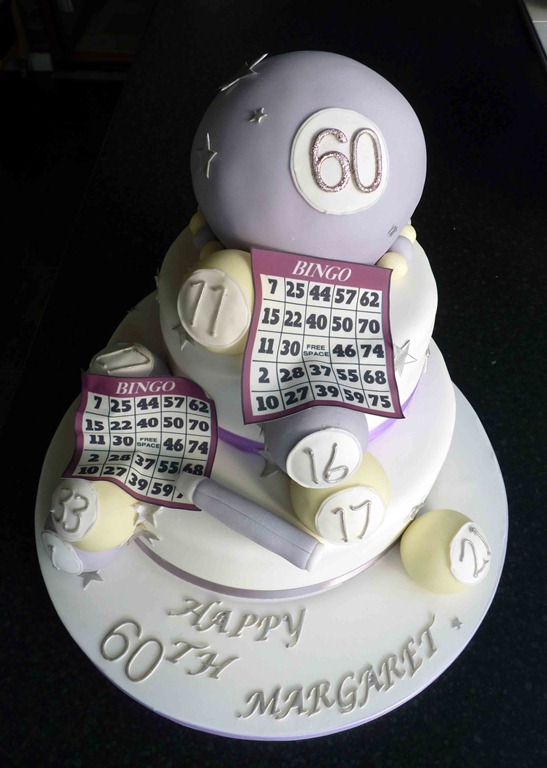 [bingo-birthday-cake[6].jpg]