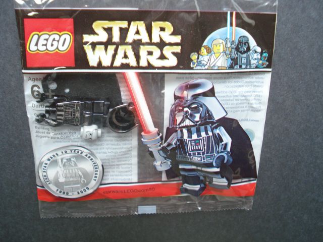 Bricker - Construction Toy by LEGO 4547551 Chrome Black Darth Vader