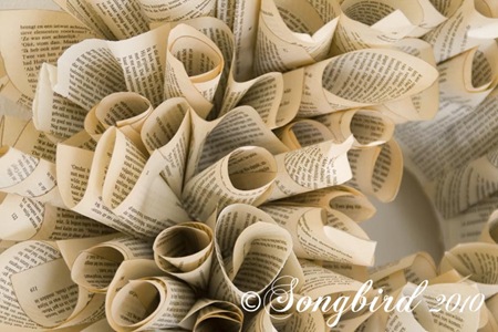[Paper Bookpage Wreath[6].jpg]