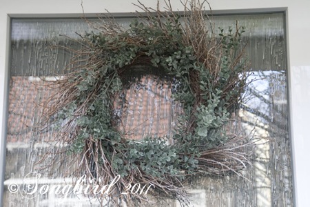 [Winter-Wreath1-2.jpg]