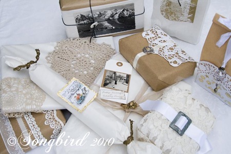 [Christmas Wrapping Ideas 7[2].jpg]