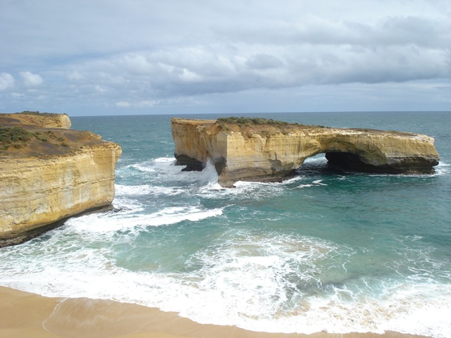 [MtGambierOceanRoad0744.jpg]