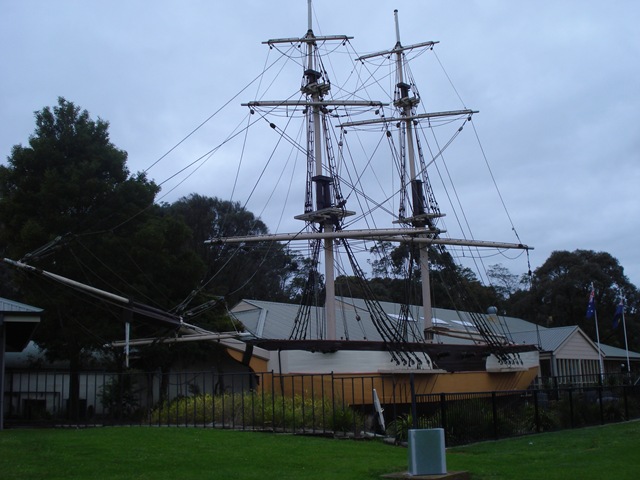 [MtGambierOceanRoad0535.jpg]