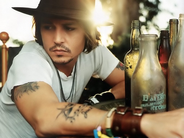 [johnny-depp3[3].jpg]