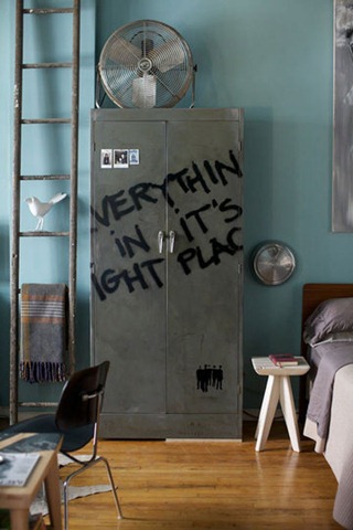 [Apartment therapy, Plåtskåp 2[2].jpg]
