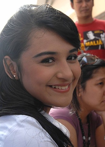 [ShireenSungkar4.jpg]