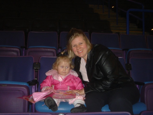 [Disney Princesses on Ice and Monster Truck 008[3].jpg]