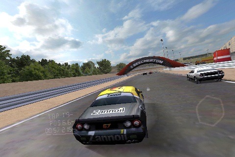 [firemint_real_racing2[3].jpg]