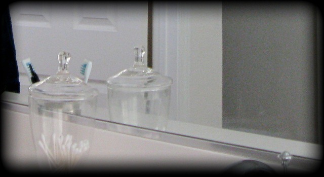 [mirrorcloseup3.jpg]