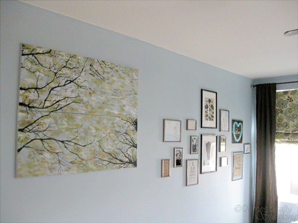 [master-13[2].gif&description=Creating a Gallery Wall…')]