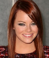 [Emma Stone besegít[2].jpg]