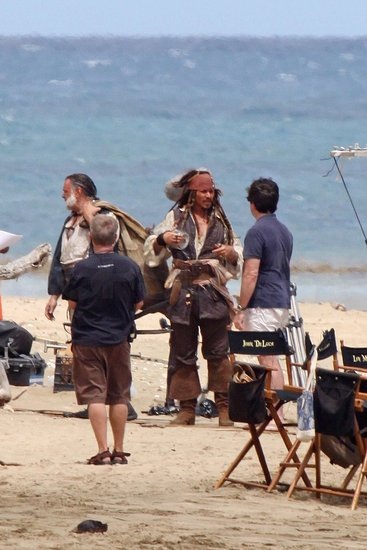 Johnny Depp A Karib-tenger kalózai 4 forgatásán 001