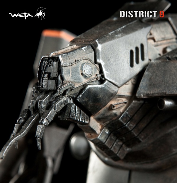 District 9 szobrok 007