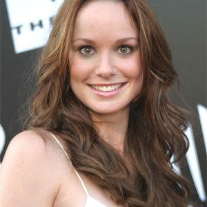 [Sarah Wayne Callies esete Elena szerenádjával[6].jpg]