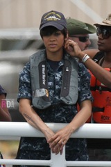 Rihanna a Battleship forgatásán 003