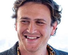 Jason Segel az alvilágban zsaruskodik