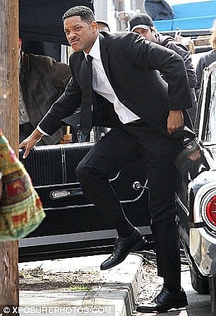 Forog a Men in Black III 06
