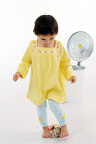 duck leg warmer on baby girls legs