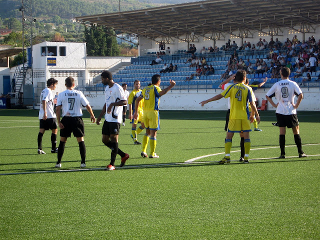 CD DEnia