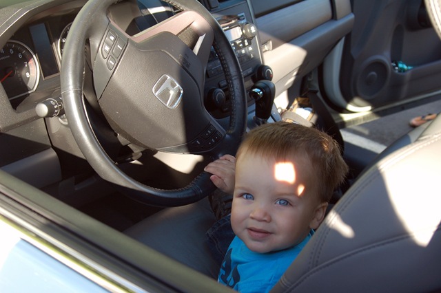 [tristan driving-4[5].jpg]