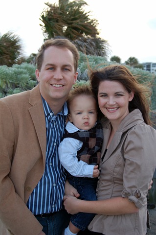 [family beach portraits-5[4].jpg]