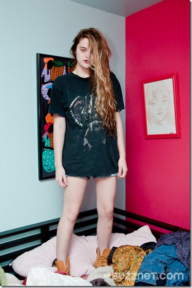 sky-ferreira-shows-buzznet-rock--large-msg-12713529708