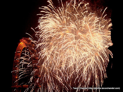 london eye at night with fireworks. London+eye+at+night+with+