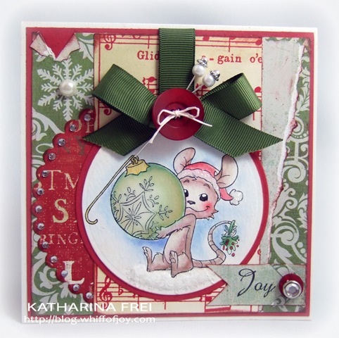 [HenryWithBauble34.jpg]