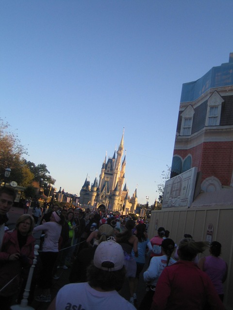 [disney 183.jpg]