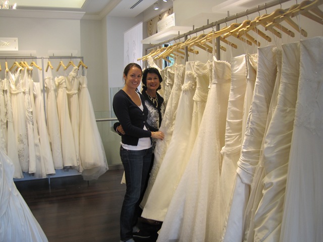 [dress0073.jpg]