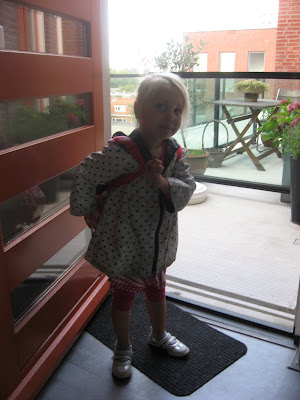  Naar school