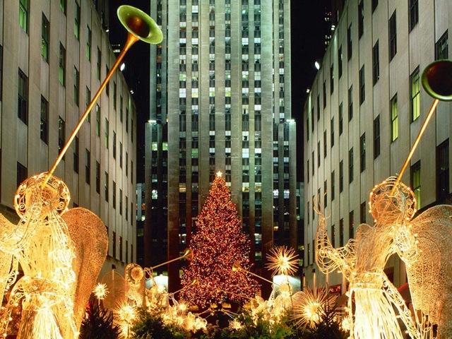 [Christmas_At_Rockefeller_Center_New_[1].jpg]